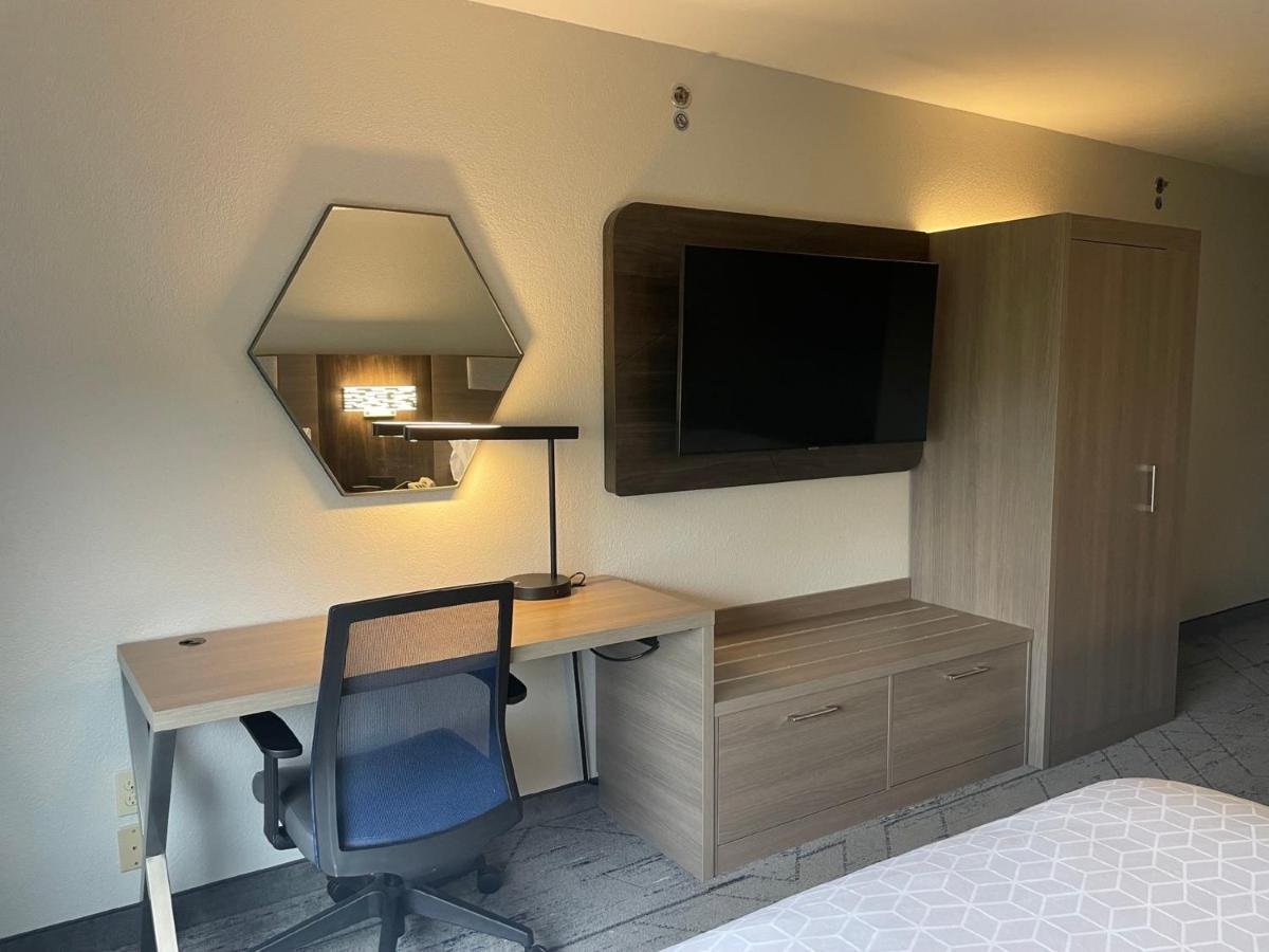 Holiday Inn Express Lapeer By Ihg Extérieur photo