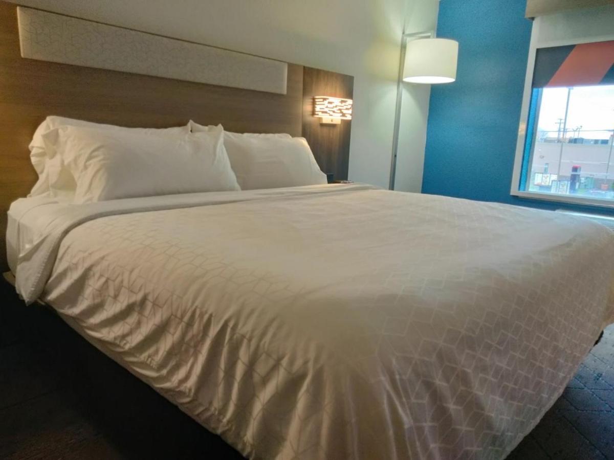 Holiday Inn Express Lapeer By Ihg Extérieur photo